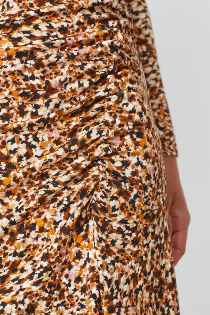CESARIA - Camel print long dress - Suncoo HK