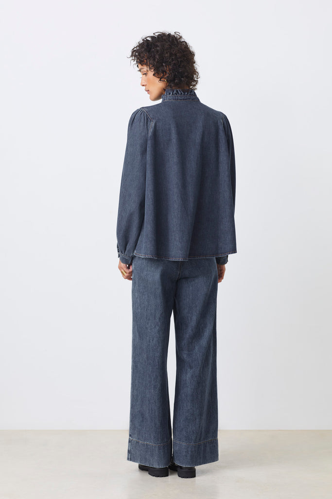 LIVELY - Denim blouse with ruffled details - Suncoo HK
