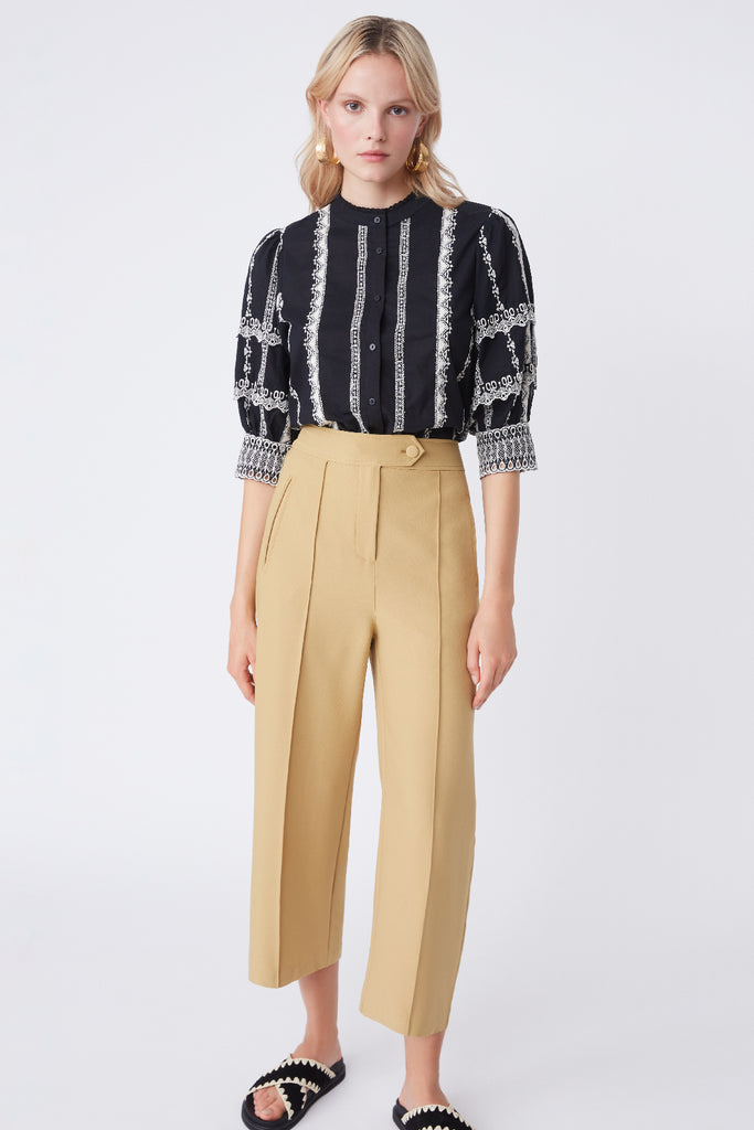 Loa - Two-tone embroidered blouse - Suncoo HK