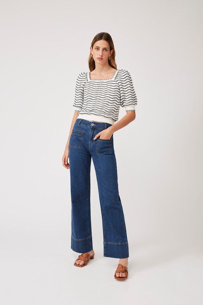 Ray - Bootcut Jeans With Topstitching Details - Suncoo HK